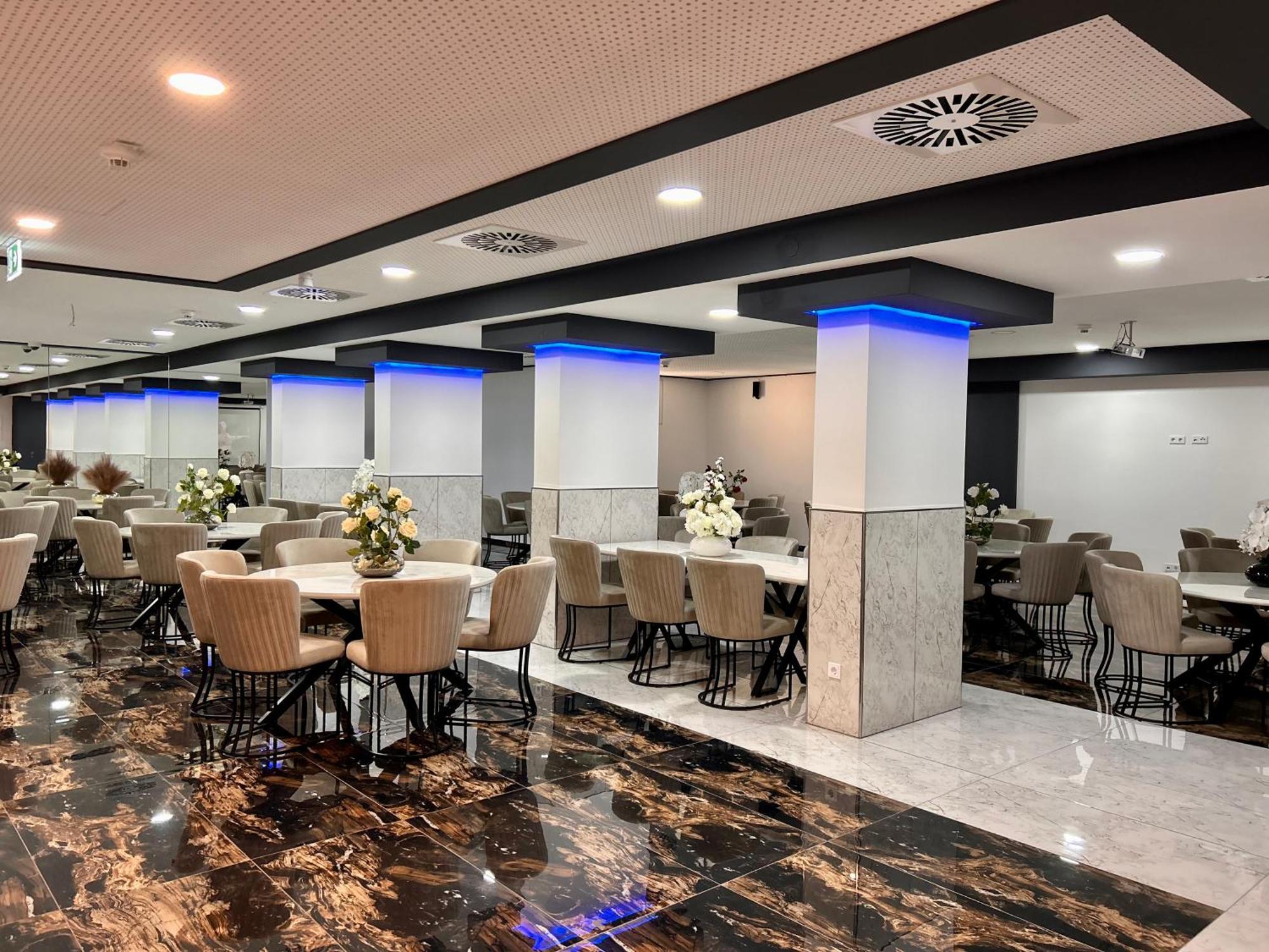 Hotel Montenegro Worms Eksteriør billede